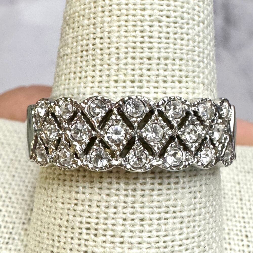 Vintage AVON Silver Tone Filigree Band Ring Clear CZ Crystals Size 9.75